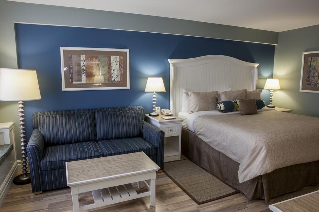 Watkins Glen Harbor Hotel Экстерьер фото